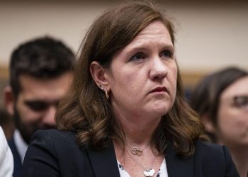 Supreme Court dusts back administrative state in win for Trump, blow to Biden-appointed FTC commissioner