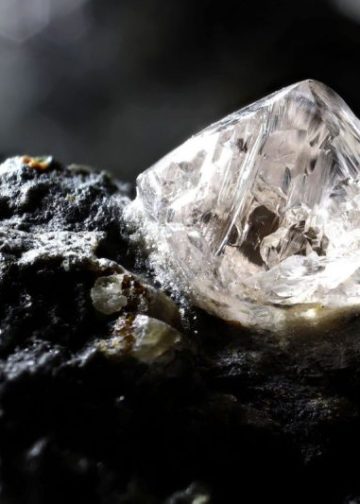 Top 5 Canadian Mining Stocks This Week: Mountain Province Diamonds Shines with 114 percent Gain