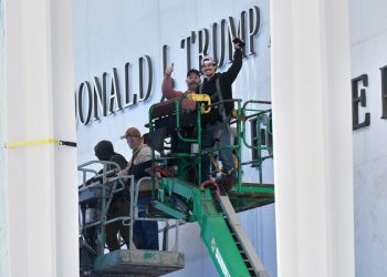 Christmas Eve jazz concert canceled at Kennedy Center after Trump name added to building